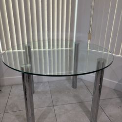Dinning Table 