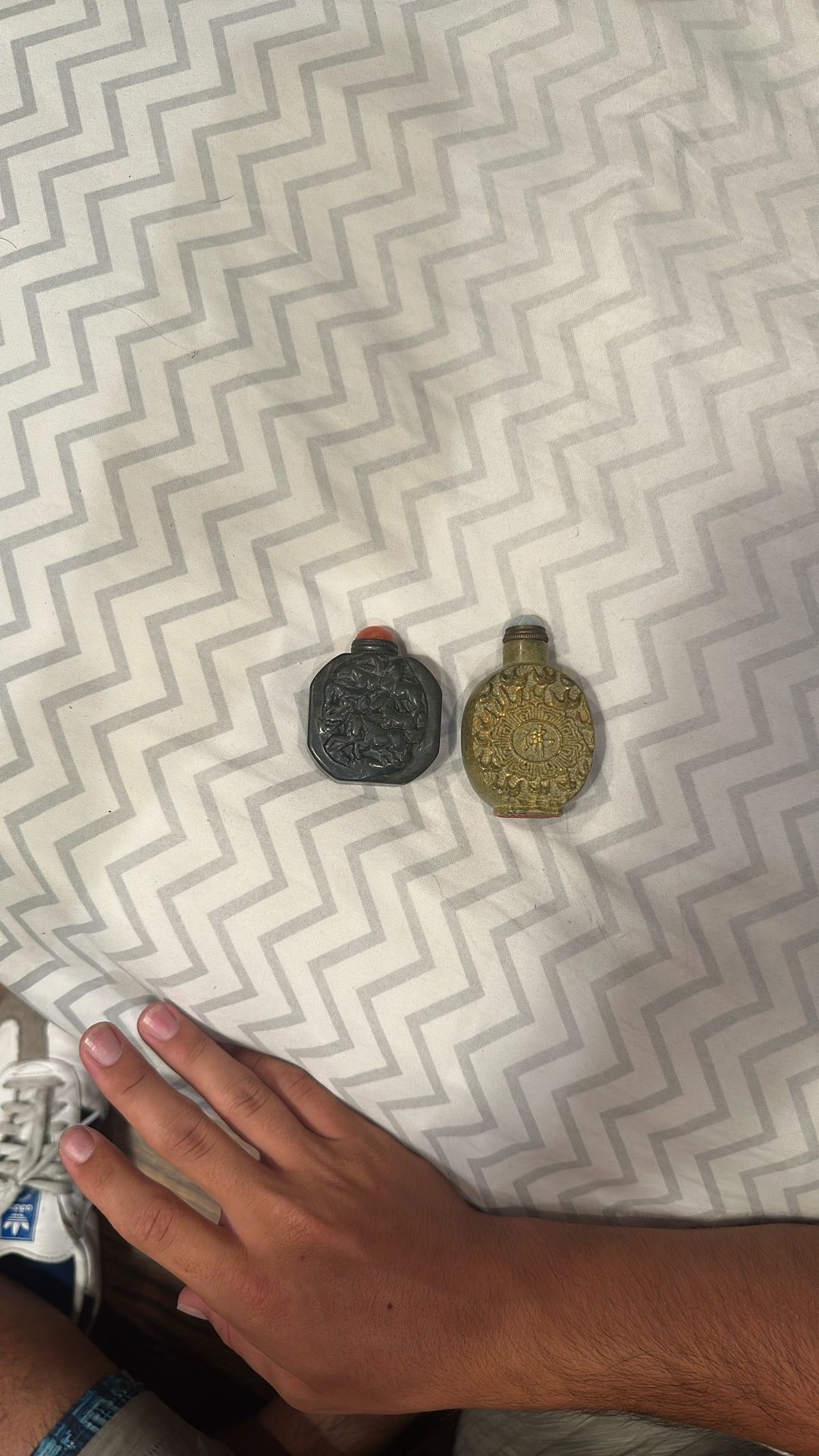 2 Jade Snuff Bottles With Spoon And Stamps