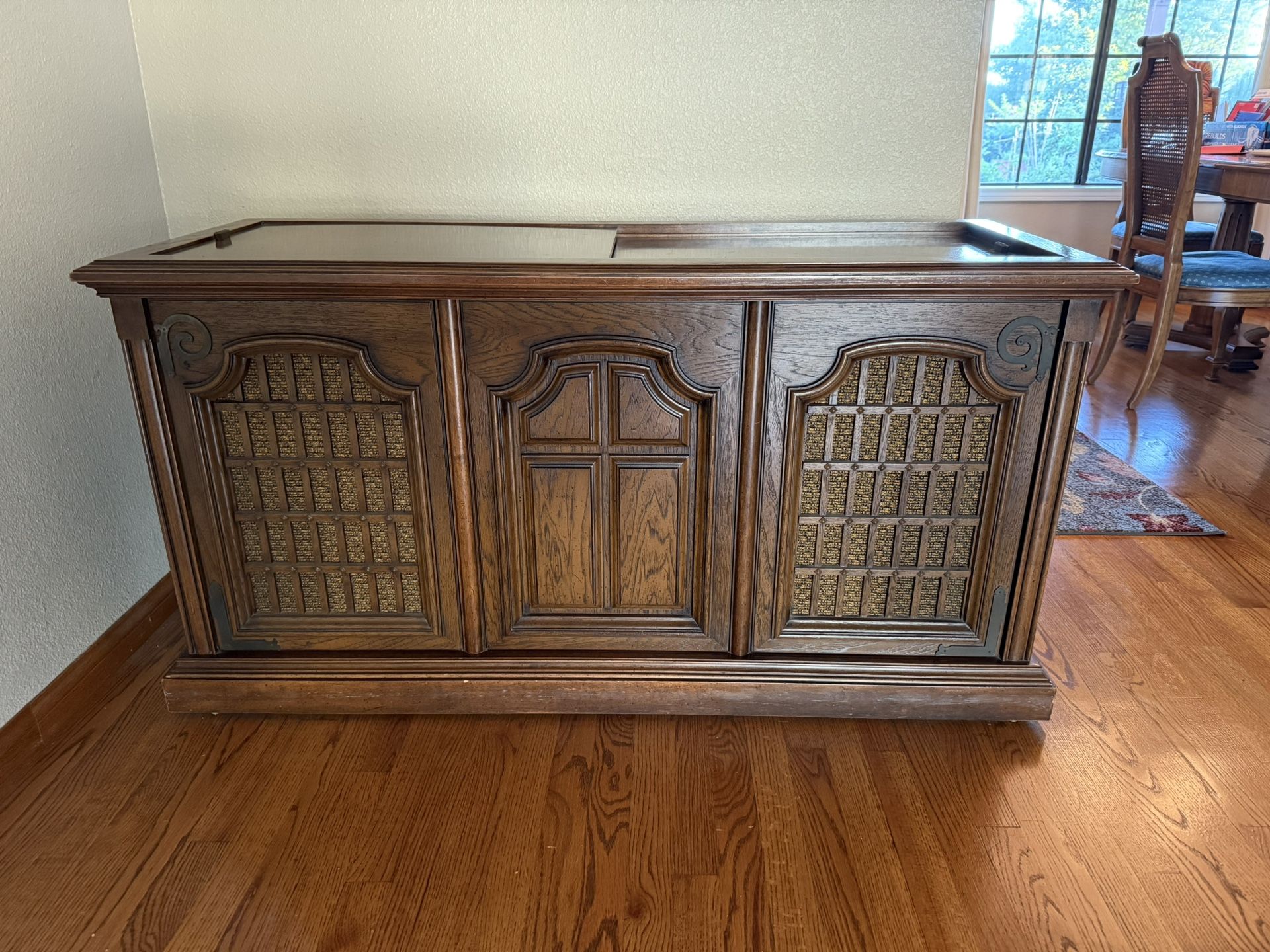 Free Vintage Record Player