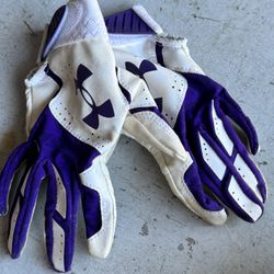 Under Armor Batting Gloves 