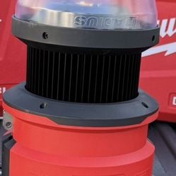 Milwaukee Radius LED 130w Temp Site Light