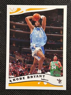 Kobe Bryant 2005-06 Topps #69 Los Angeles Lakers HOF