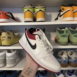 Jordan 1 Low ‘White Gym Red’