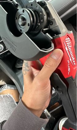 Milwaukee Fuel Cordless Grinder