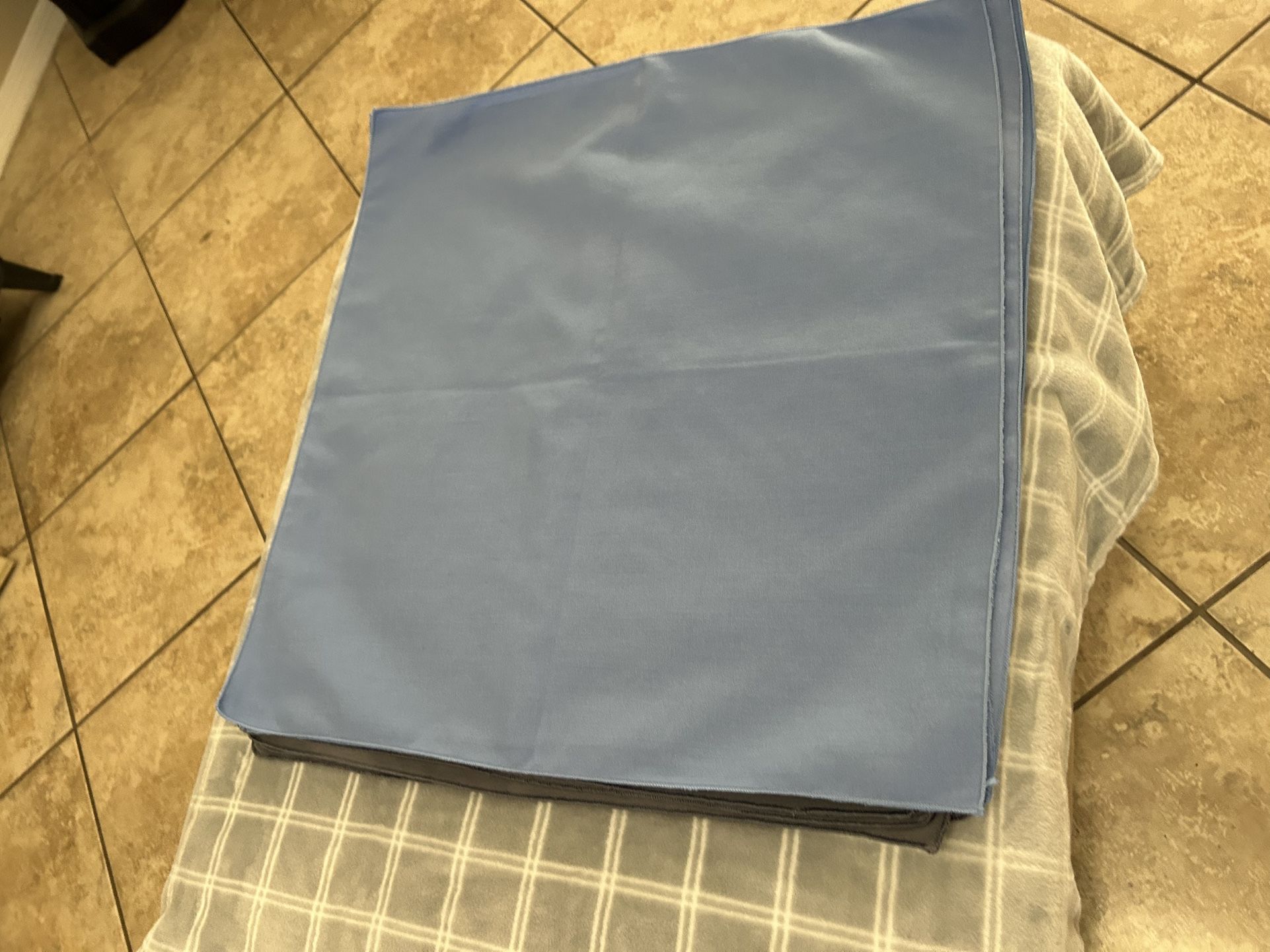 Cloth Napkins Gray & Blue 20 x 20