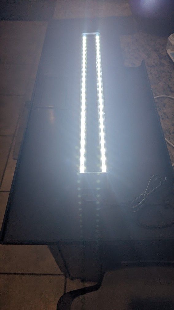 Top Fin 37 Gallon Aquarium Lid And Filter