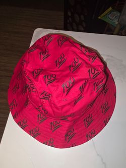 💯💯💯bucket hat💯💯💯