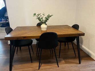 Dinning Table & Chairs