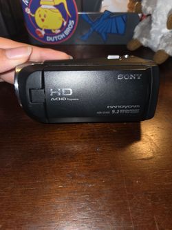 Sony Handycam HDR-CX405 HD Camcorder