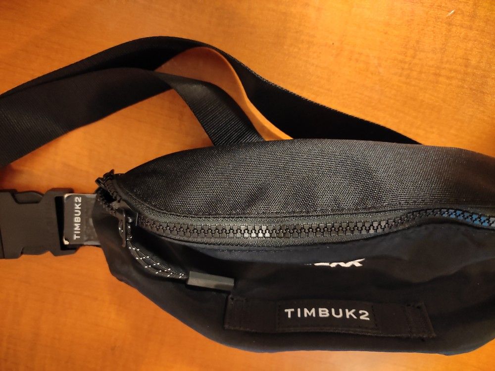 Timbuk 2 Slacker Chest Pack New New