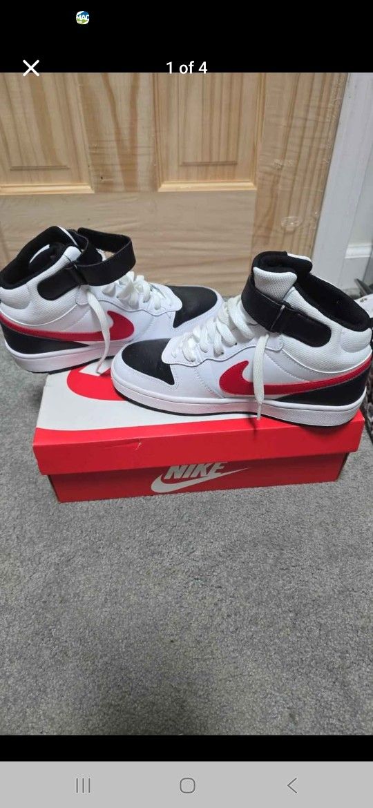Boys Nike Shoes