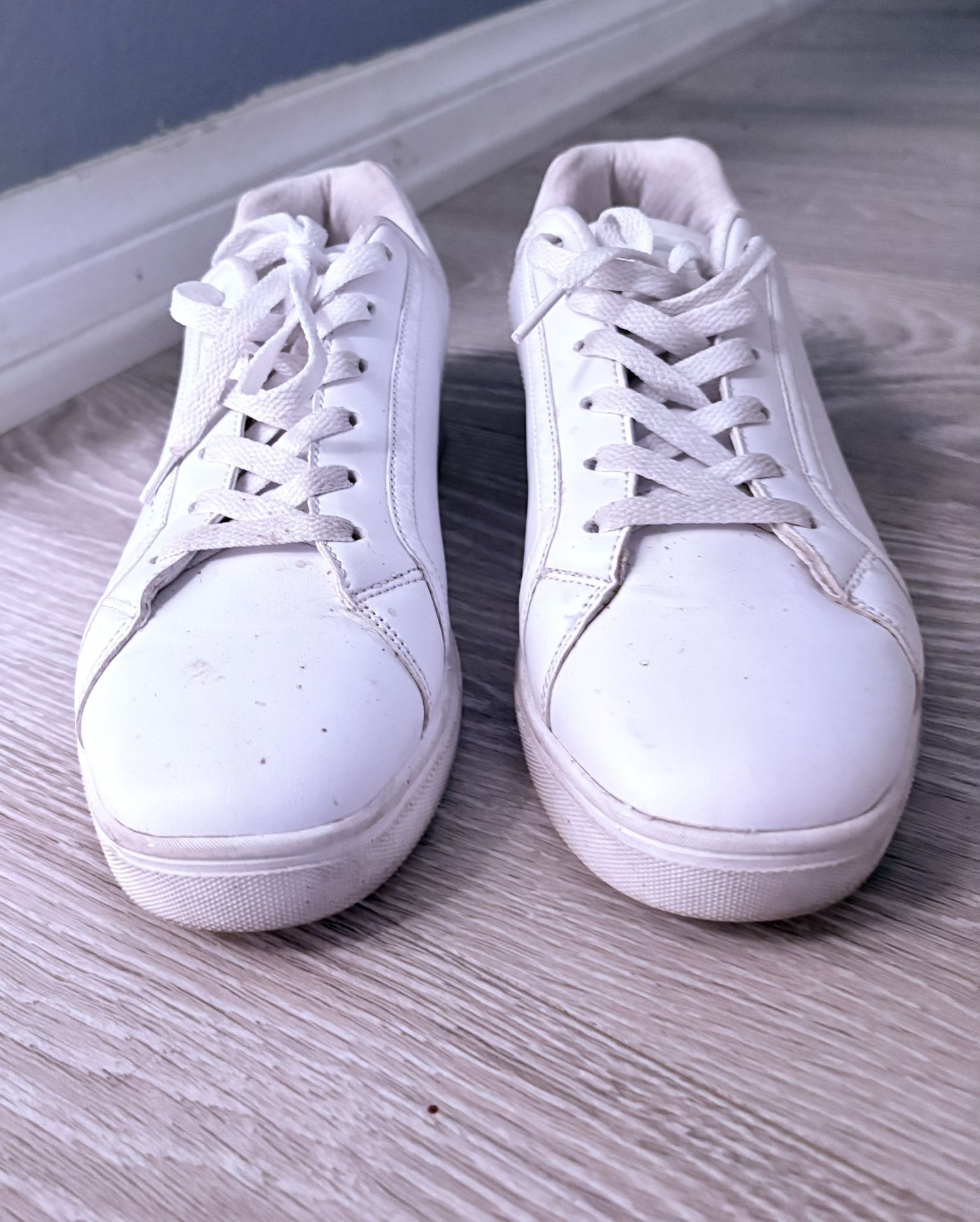 Fila Sneakers Women Size 9