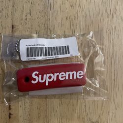Supreme Floating Keychain 