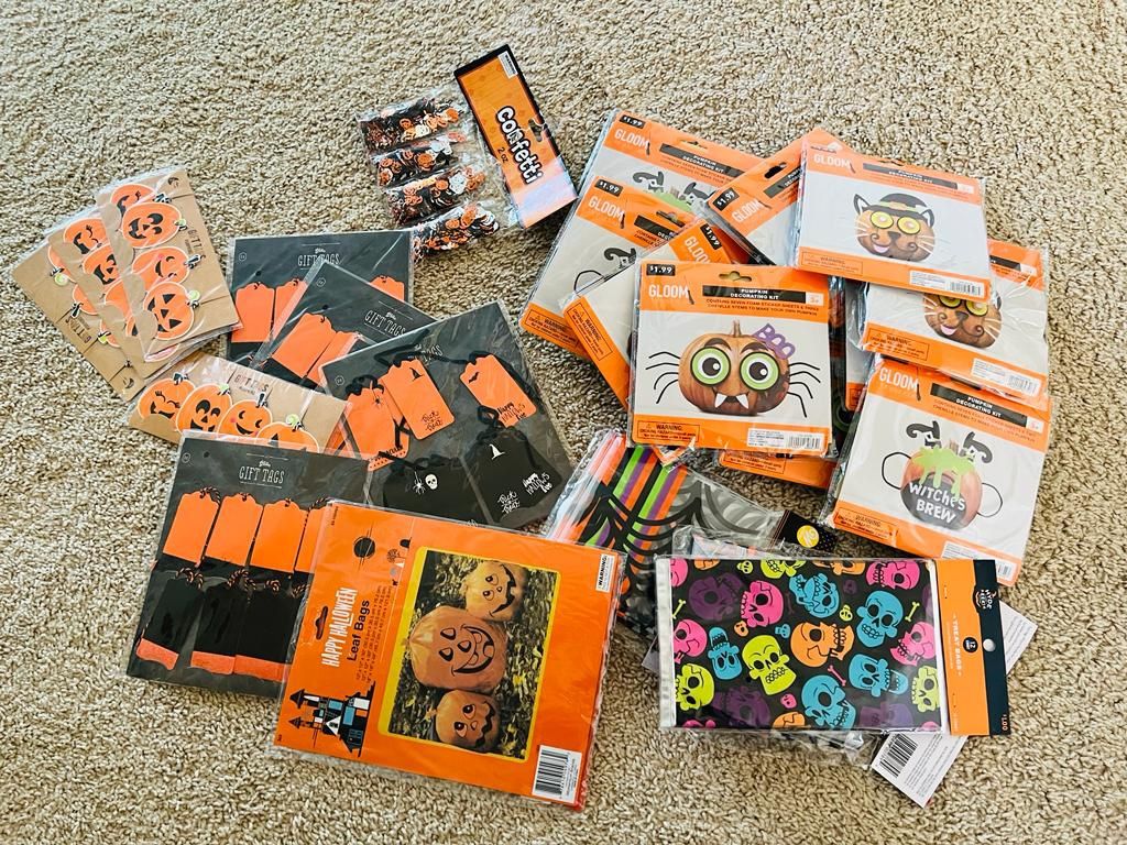 Halloween Party Lot