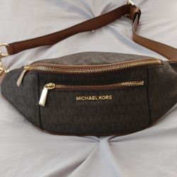 Micheal kors fanny Pack Purse