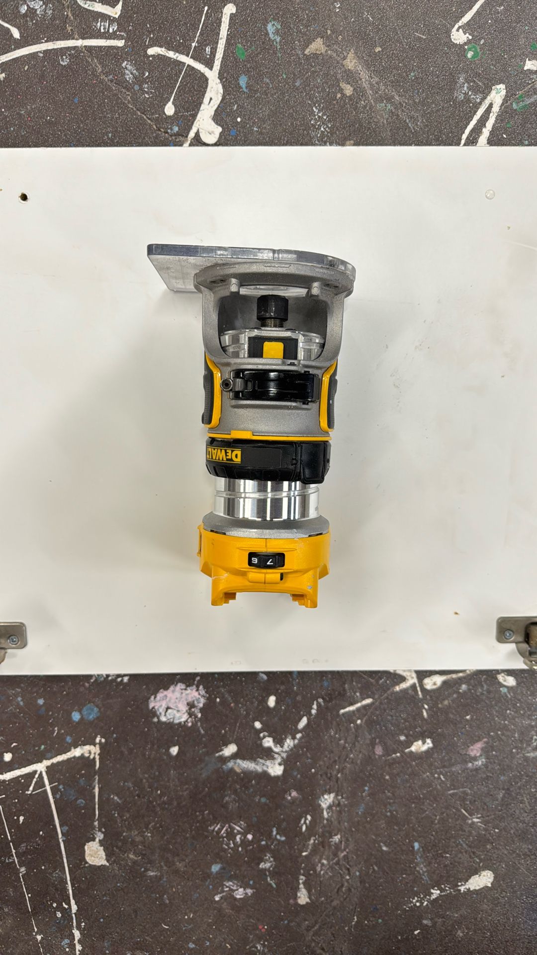 Dewalt  20v XR Router - DCW600 Tool Only
