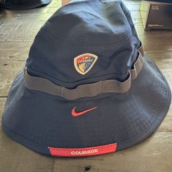 Nike Courage Bucket Hat