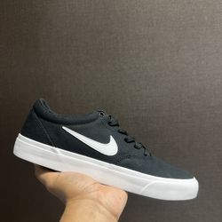 Nike SB Charge ( Men’s) 