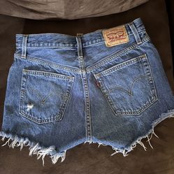 Levi’s Shorts W27