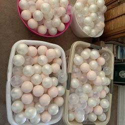 About 500 Balls For ball Pit