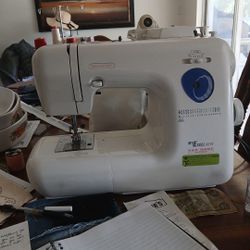 Sewing Machi E My Excel 40 18