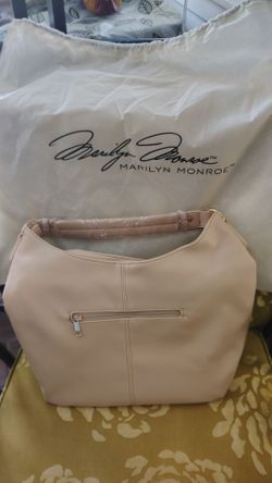 Brand new Marilyn Monroe purse with bag