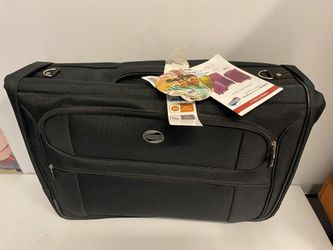 American Touristers Garments Traveling Bag