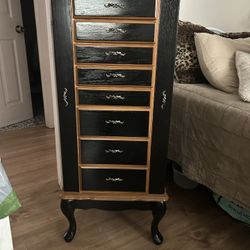 Antique Jewelry Organizer