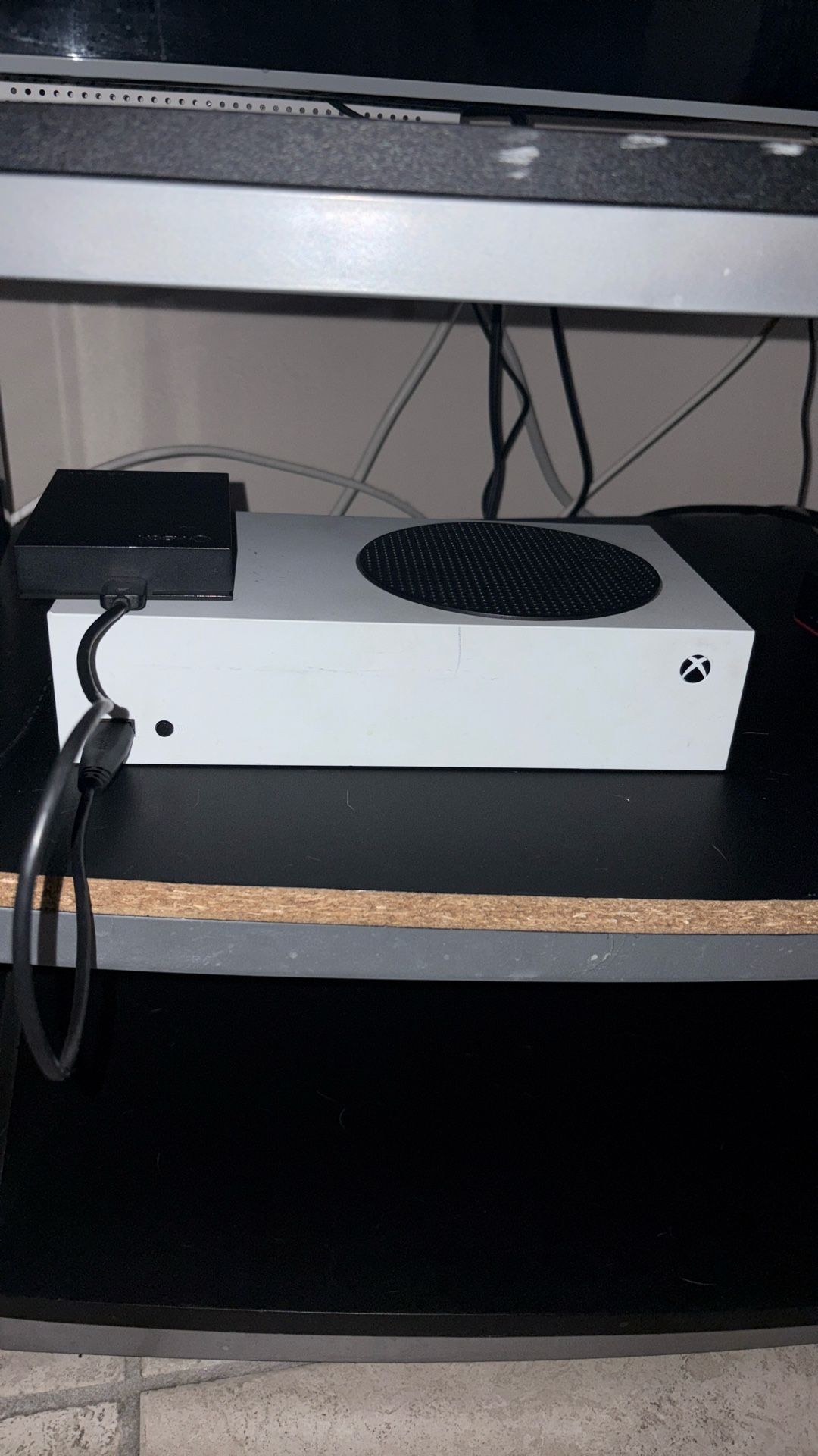 XBOX SERIES S AND MONITOR