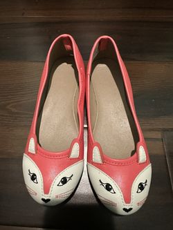 NEW Girls Fox Shoe Size 2