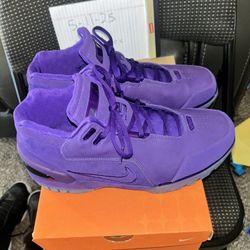 LEBRON SIZE 11 $125