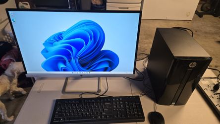 Computer for sale! Great buy! desktop 460-p274 i7-7700 for sale with HP 27es Razor thin monitor