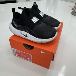 Nike Toddler Shoes 9c