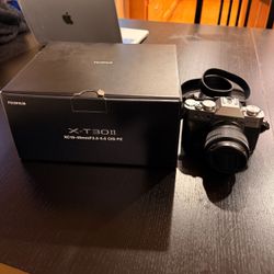 Fujifilm X-T30 II with XC 15-45mm Lens Kit (Silver) – Low Shutter Count (~2,000)