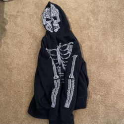 Selling Outgrown Clothes (Supreme, FTP, FA, Hockey, Guess)