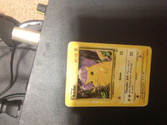 Rare 1995 pikachu Pokemon card