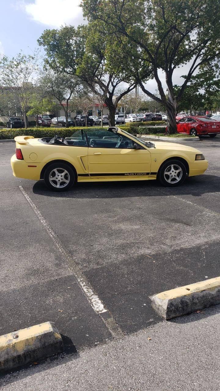2002 Ford Mustang
