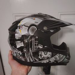 New In Box Helmet Size Xl