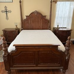 Queen Bedroom Set / Juego De Cama