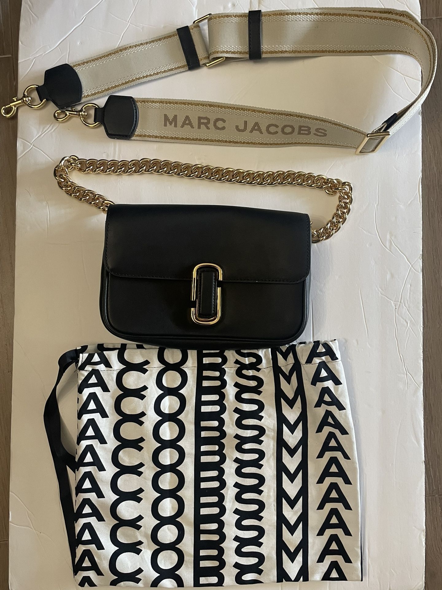 Marc Jacobs Clutch/Shoulder/Crossbody Bag