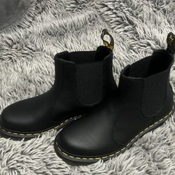 Dr.Martens