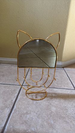Gold-Toned Jewelry/Necklace Stand