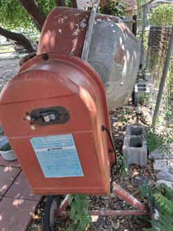 Cement mixer