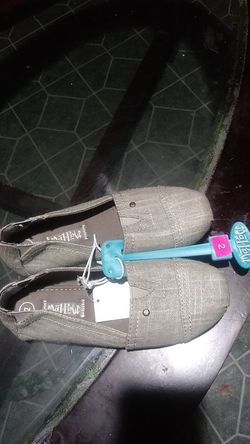 Girls size 2