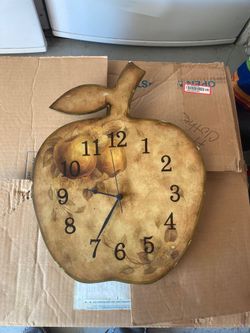 Apple clock