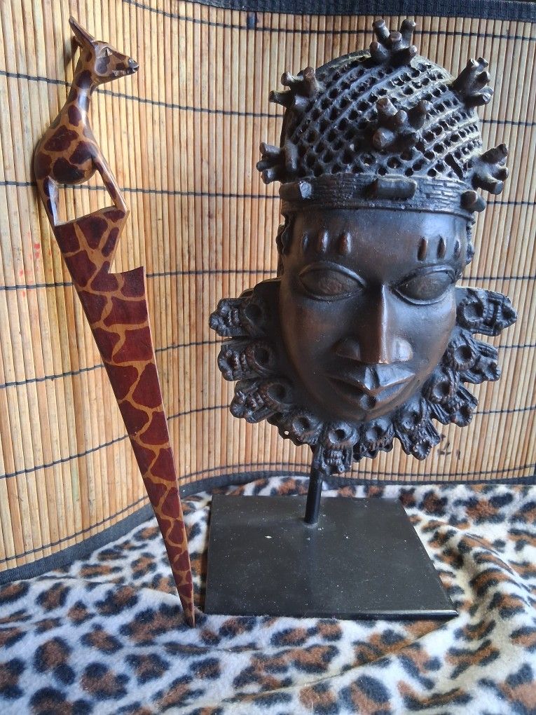 African Mask Stand