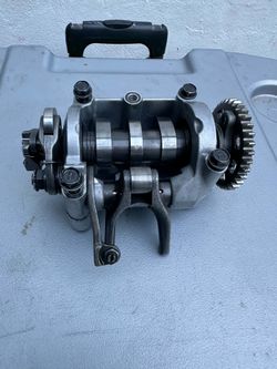 Honda trx450 04-05 cam tower with HRC cam in good condition