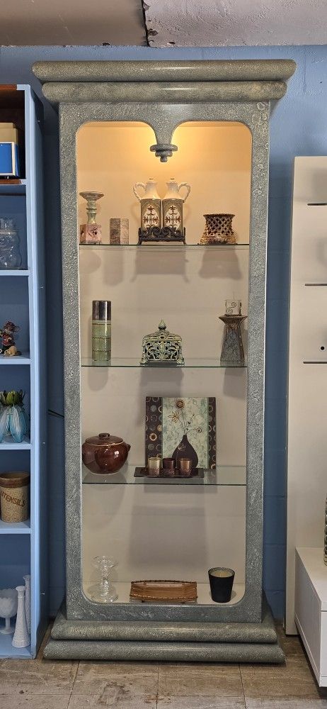 Marble Display Center