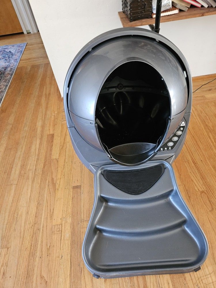 Litter Robot 3 Connect Gray w/ Ramp