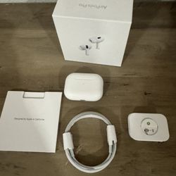 Airpods pro 2nd generation (BRAND NEW)